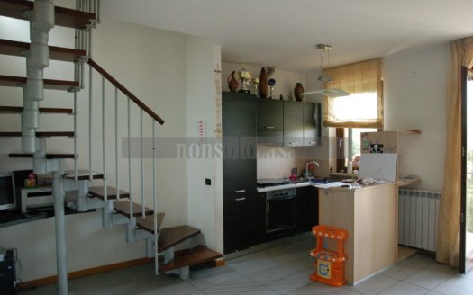 Trilocale in vendita a Perugia, Casa Del Diavolo