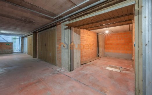 Garage in zona centralissima a Madonna Alta
