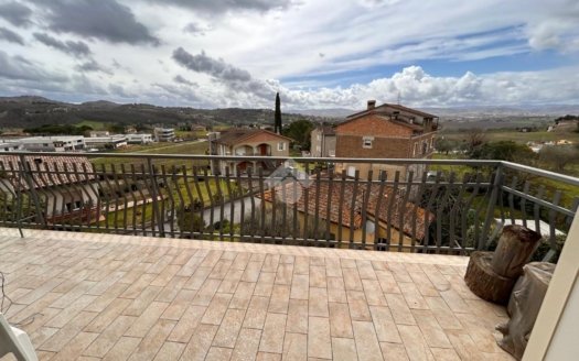 Quadrilocale in vendita